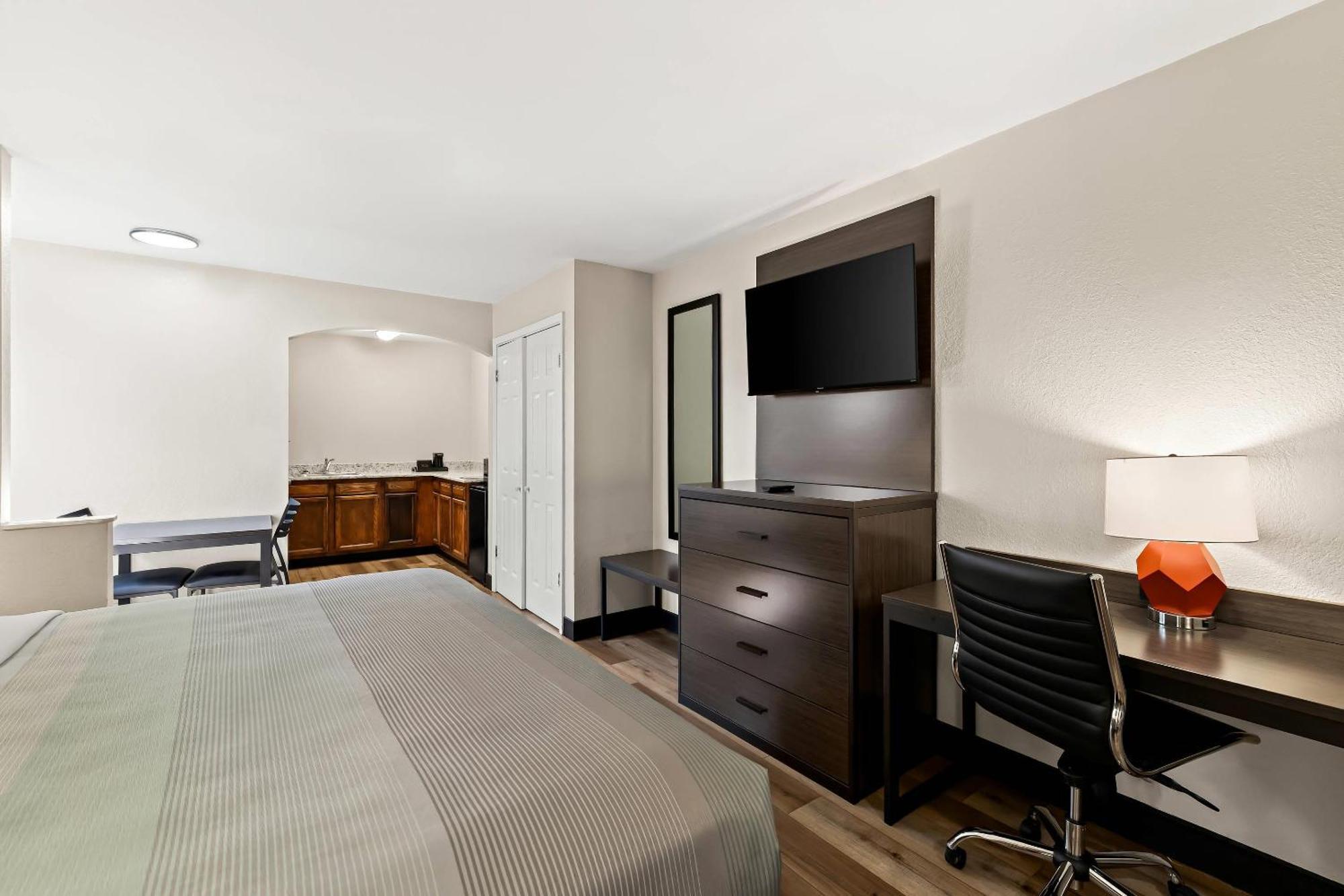 Quality Inn & Suites Dumas Exteriér fotografie