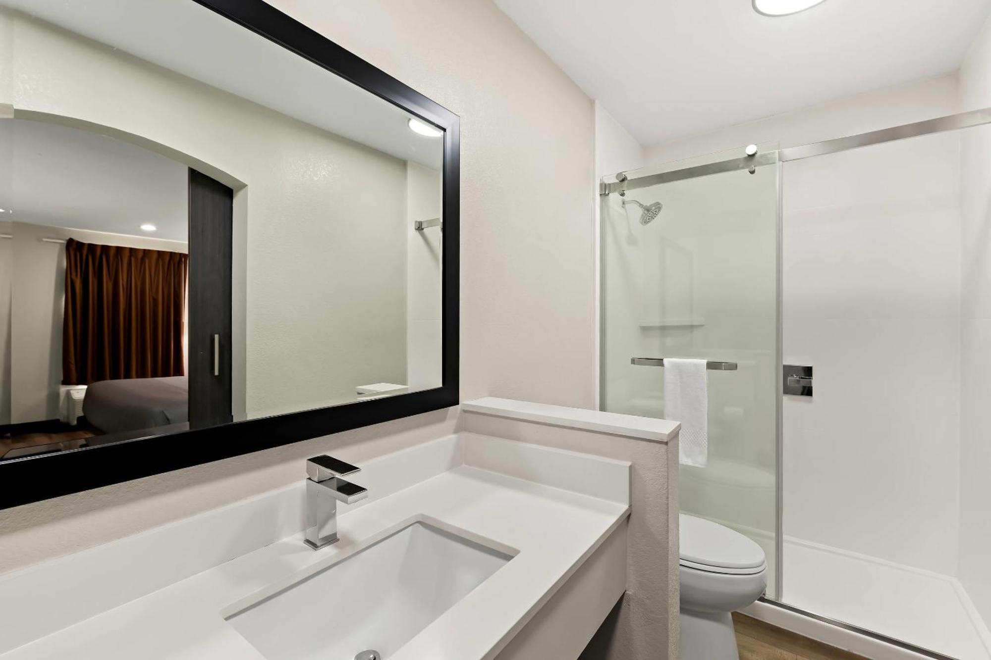Quality Inn & Suites Dumas Exteriér fotografie